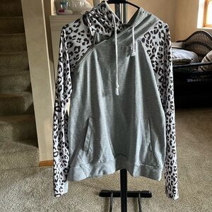 Boutique hoodie. XL.